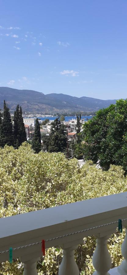 To Spiti Tis Eirinis Apartment Poros Town Exterior photo